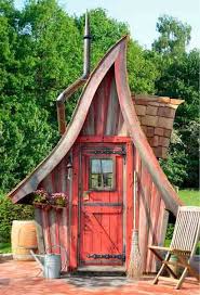 Gartenhaus Hexe Rot Jpg 410 600 Gartenhaus Spielhaus Garten Haus Und Garten