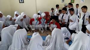 5 film romantis anak sekolah indonesia. Kenalkan Smk Muhamka Workshop Dan Expo Digelar Di Smp N 1 Kajen Warta Desa
