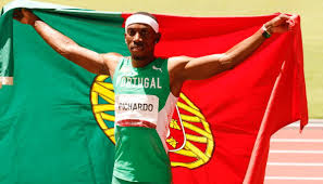 Portugal superou assim as três medalhas conquistadas nas edições de los angeles1984 e atenas2004, sendo que os jogos olímpicos de 84 eram até agora a melhor prestação portuguesa, com uma medalha de ouro (carlos lopes) e duas medalhas de bronze). 9dxatgg92gecwm