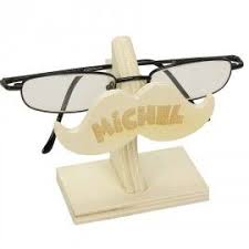 Porte Lunettes En Bois Grave Avec Prenom Personnalise Moustache Porte Lunettes Lunette Bois Personnalise