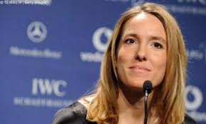 A partir de 20h, l'artiste anwar vous accompagnera tout au long de la soirée. Justine Henin Talks About The Rivalry With Kim Clijsters I Wouldn T Have Been The Same Player Without Her