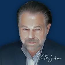 Noel Ocampo's Instagram, Twitter & Facebook