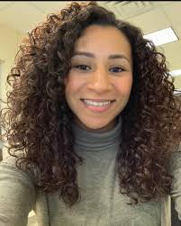 oakland #oaklandhairstylist #bayarea #bayareahairstylist #explorepage  #explorepage✨ #drycut #haircut #inspiration #sanfrancisco #curlyhair  #curlyhairstyles #curl #curlygirlmethod