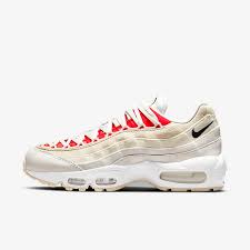 The nike air max line dates back to 1987 and was designed by tinker hatfield. Finde Deine Air Max Schuhe Im Shop Nike De