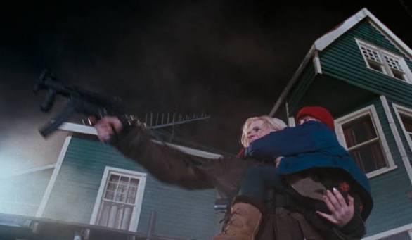 Daily Beatings: THE LONG KISS GOODNIGHT (1996) — Neon Splatter