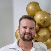 700+ perfis com “Baseggio”