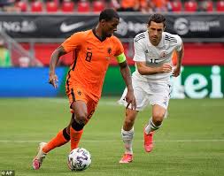 Résultat pour wijnaldum paris a. Georginio Wijnaldum Signs Three Year Deal To Join Paris Saint Germain Australiannewsreview