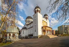 Astazi este dumnezeiasca schimbare la fata a domnului, dumnezeului si mantuitorului nostru iisus hristos. Biserica Schimbarea La FaÈ›Äƒ È™i Sfantul Elefterie Protopopiatul Ortodox Brasov