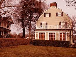 Dahmer marque le passage de ses meurtres : Buyer Beware 9 Terrifying American Murder Houses