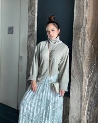Ask anything you want to learn about nora danish by getting answers on askfm. Pin By Danialbd On Nora Danish Fashion Outfits Victorian Dress