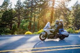 Honda gl 1800, трицикл, пробег по рф: Honda Announces Tasty Upgrades For The 2021 Gl1800 Gold Wing Autoevolution