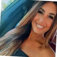 Aimee Peters's Instagram, Twitter & Facebook