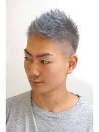 ソフモヒ フェード シルバーカラー l042726997 カプリヘアーデザイン capri hair design のヘアカタログ ホットペッパービューティー メンズヘアカット メンズ ヘアスタイル ヘアカット
