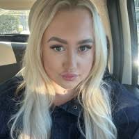 30+ "Holly Naylor" profiles