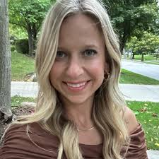 View of Lions Quick Mart and Blodgett's from Industrial Blvd