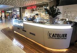 This is sophistication redefined, a luxurious setting to enjoy classic steakhouse cuisine with a modern flair. L Atelier Cuisine Moderne Libanaise St Laurent Du Var Restaurant Reviews Photos Phone Number Tripadvisor