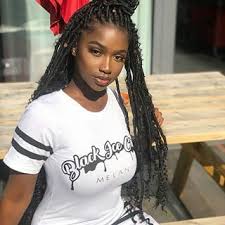 Queen Ny1ma Goddess Locs Follow Ghanaianhairstyles Ny1ma Goddesslocs Locstyles Stunning Prote Black Beauties Dark Skin Women Melanin Beauty