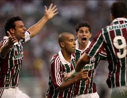 Em 20 de junho de 2009, marcou 2 gols na derrota por 3 a 2 para o avaí, válida pelo campeonato brasileiro, e chegou aos 150 gols na carreira. Top 10 Relembre Campanhas Marcantes Do Fluminense No Brasileiraomais Que Um Jogo
