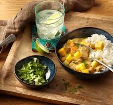Fruchtiges Hahnchen Curry Mit Mango Rezept Rezept Hahnchen Curry Hackfleisch Rezept Mango Rezepte