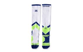 The 15 Best Compression Socks For Travel Compression Socks For Travel Best Travel Pants Travel Toys For Toddlers