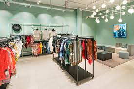 Neueröffnung in konstanz informationen zum eröffnungsdatum adresse, kontaktdaten & karte neueröffnungen in deiner nähe hier informieren! Home Zalando Outlet