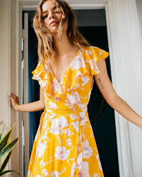 Zalora Malaysia On Instagram This Yellow Floral Dress Just Screams Summer Vibes Finditonzalora Free Casual Dresses For Women Maxi Dresses Casual Fashion