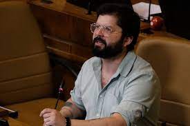 Jun 23, 2021 · gabriel boric se refirió al emplazamiento que le realizó a daniel jadue por las críticas que el alcalde le hizo por participar del acuerdo del 15 de noviembre. Convergencia Social Proclama A Gabriel Boric Como Su Candidato Presidencial La Tercera
