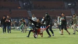 Each channel is tied to its source and may differ in quality, speed, as well as the match. Riots After The Match In Indonesia 29 10 2019 Hooligans Tv