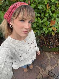 Happy Sunday 🌞 The official music video for 'Good in Goodbye' premiers at  6pm