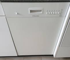 Mit billiger.de vergleichen & günstig kaufen! Geschirrspuler Electrolux Swissline I Kaufen Auf Ricardo