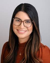 Colleen Bingham's Instagram, Twitter & Facebook