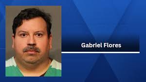 Iowa crime: 43-year-old Gabriel Flores charged with 10 counts of sexual  exploitation of a minor