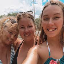 Looking for licensed and bonded general contractors in the area