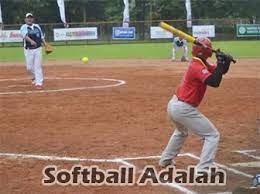 Softball adalah game olahraga yang menggunakan bola. Softball Adalah Sejarah Permainan Dan Teknik Dasar Permainan