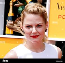 Jennifer ward hi-res stock photography and images