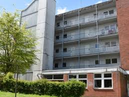 Jetzt zur wohnungssuche in lütjenburg. Abriss Von Hannibal Wohnblock In Lutjenburg