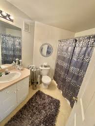 Cute way to store mouthwash on the counter. Pinterest Apartment Small Bathroom Decor Ideas Trendecors