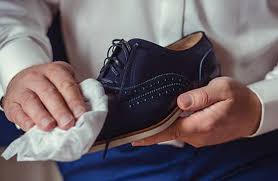Comment Enlever Une Tache Sur Du Cuir De Chaussure Tout Pratique