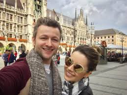 Neste sábado (12) o casal, sandy e lucas lima, comemora seus 12 anos de casados. Lucas Lima Comeca A Seguir Ex Namorado De Sandy Na Web Famosidades