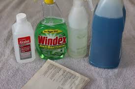 Best Way To Clean The Inside Of Car Windshield Ehow Com Cleaning Hacks Cleaning Deep Cleaning Tips