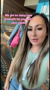 Sandra Jauregui's Instagram, Twitter & Facebook