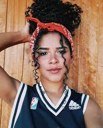Nuria Cuevas Sanchez Adli Kullanicinin Hair Panosundaki Pin 2020 Kolay Sac Modelleri Bandana Sac Stili Sac