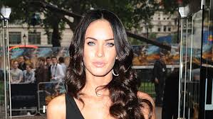 Photos, family details, video, latest news 2021 on zoomboola. Megan Fox Hits Out At Fake Post Claiming She Is Against Wearing Masks