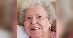 Ruby Crum's Instagram, Twitter & Facebook