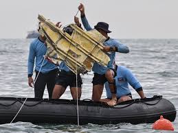The plane of indonesia's sriwijaya air that crashed earlier on saturday near jakarta had sent no so basarnas is still trying to find out why the elt emergency location transmitters does not transmit a sumadi confirmed that the crash site was near the island of laki, part of the island chain dotting the. Black Boxes Located In Indonesia Air Crash No Signs Of Survivors Of Npr