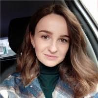 Anna Kovach's Instagram, Twitter & Facebook