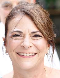 Beloved educator Weinberg, 57, dies