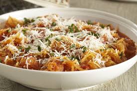 Courge Spaghetti Et Sauce Pour Pates A La Mijoteuse Qu Est Ce Qui Mijote De Kraft Recipe Slow Cooker Spaghetti Spaghetti Squash Pasta Spaghetti Squash