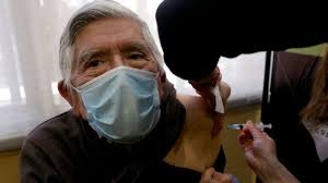 Para más información sobre este calendario y otros calendarios de vacunación, los padres deben hablar con un médico o visitar las páginas de internet la primera dosis se administra a los 2 meses de edad, la segunda dosis a los 4 meses de edad, la tercera dosis entre los 6 y los 18 meses de. Vacuna Contra La Covid 19 Los Paises De America Latina Que Administran Una Tercera Dosis De Refuerzo Bbc News Mundo