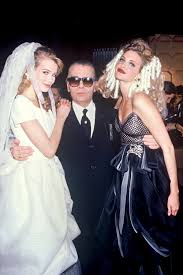 She is married to english director matthew vaughn, with whom she has three children. Claudia Schiffer Leben Und Karriere Des Deutschen Supermodels Vogue Germany